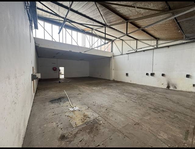 515M² WAREHOUSE TO LET IN PRETORIA WEST